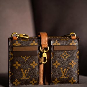Louis Vuitton Pochette Métis